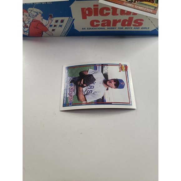 Lot Of Bulk 1991 Tops Baseball Cards - Picture 4 of 4